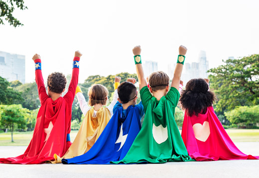 Kindergeburtstagsidee: Prinzessinnen und Superhelden
