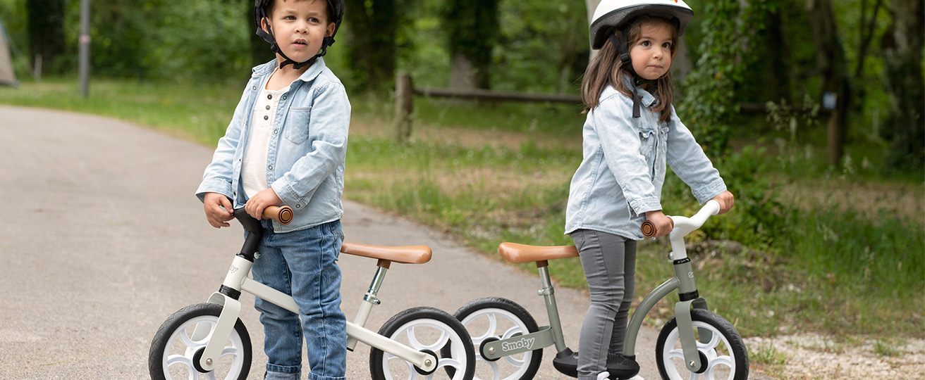 Dreiräder, Laufräder und Co.: Coole Kinderfahrzeuge, die in keinem Fuhrpark fehlen dürfen.